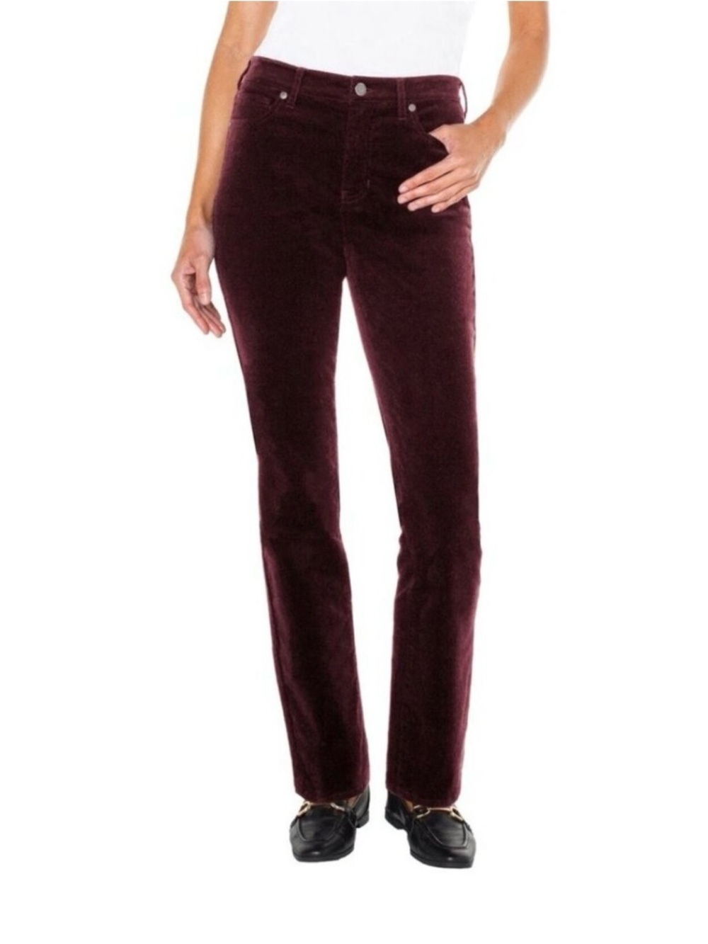 Well Worn Straight leg Corduroy Pants in Burgundy